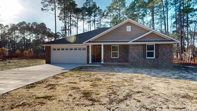 1 Ramblewood Lane, Wedgefield, SC 29168