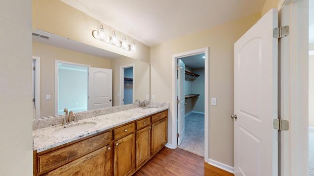 1 Ramblewood Lane, Wedgefield, SC 29168