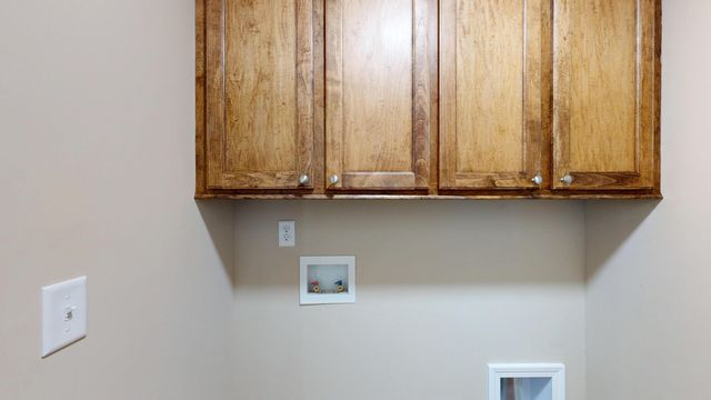 1 Ramblewood Lane, Wedgefield, SC 29168