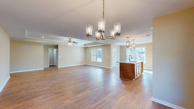 1 Ramblewood Lane, Wedgefield, SC 29168