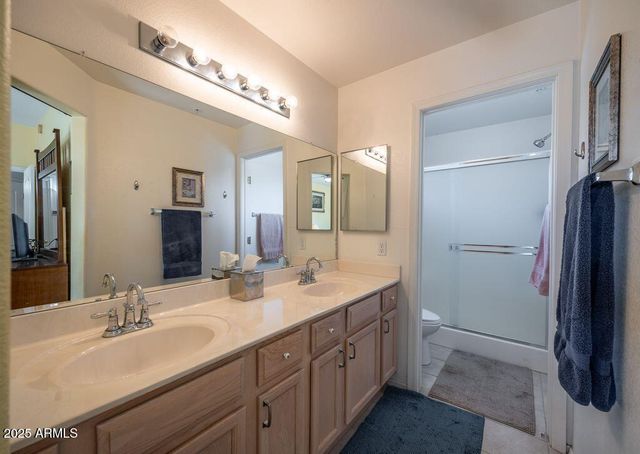 9151 W GREENWAY Road 273, Peoria, AZ 85381