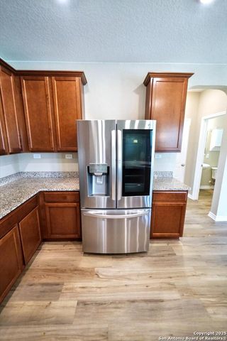 107 KYLE CV, Universal City, TX 78148
