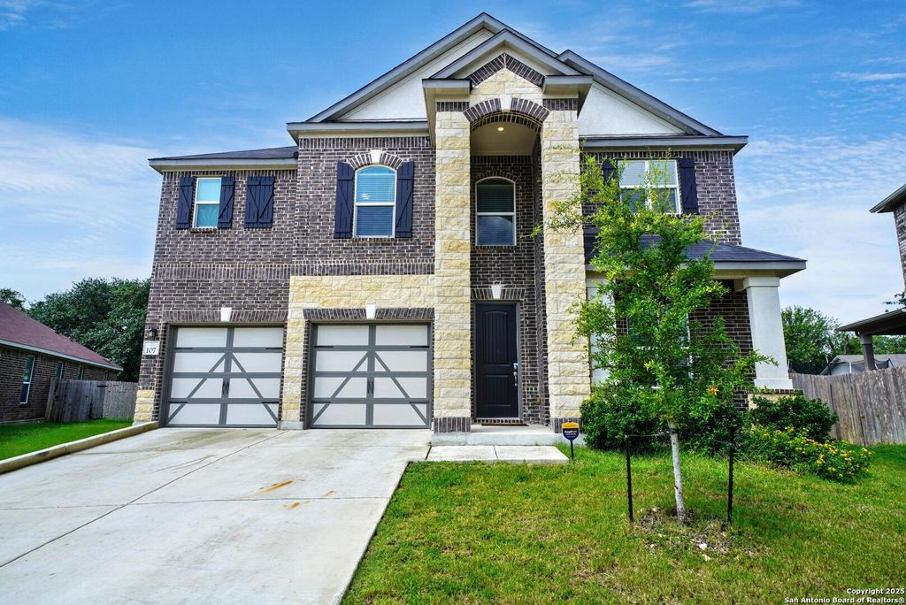 107 KYLE CV, Universal City, TX 78148