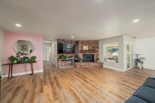 2678 Otter Trl, Cool, CA 95614