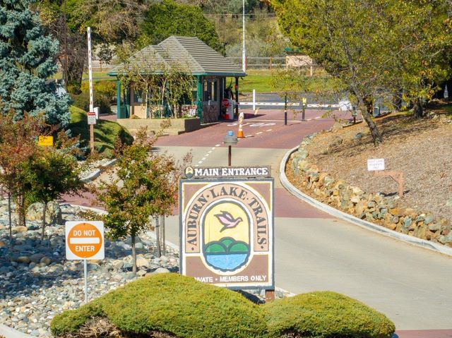 2678 Otter Trl, Cool, CA 95614