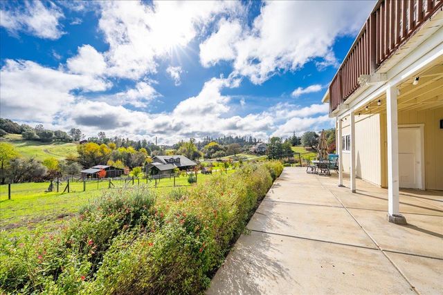 2678 Otter Trl, Cool, CA 95614