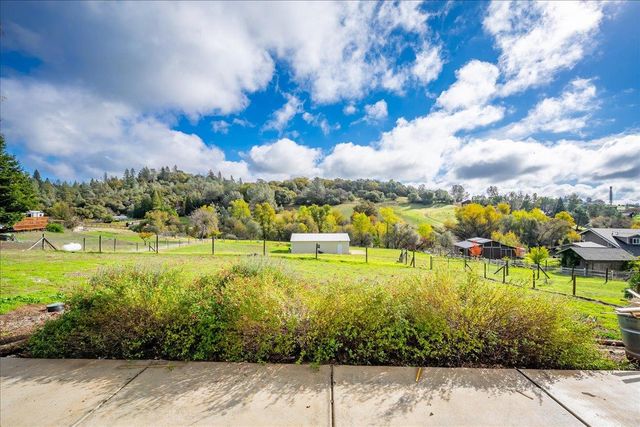 2678 Otter Trl, Cool, CA 95614