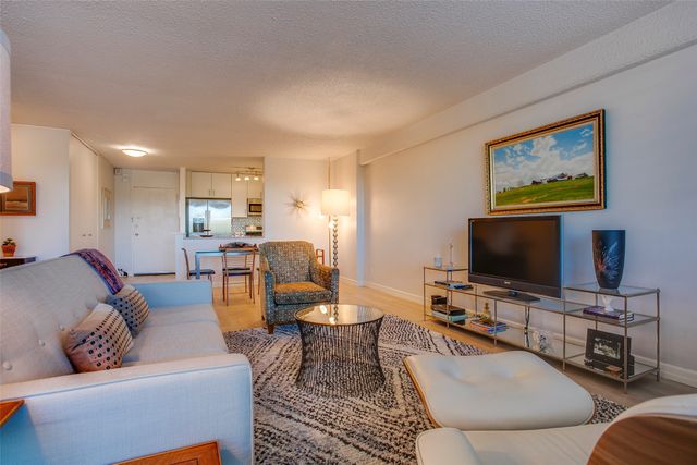 3883 Turtle Creek Boulevard 416, Dallas, TX 75219