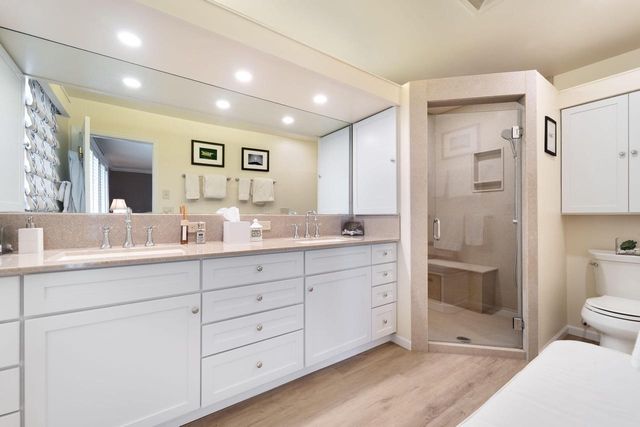 5666 Cedar Beach LANE, Belgium, WI 53004