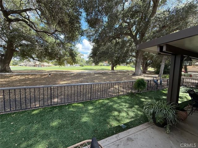 38220 Oaktree Loop, Murrieta, CA 92562