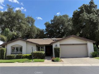 38220 Oaktree Loop, Murrieta, CA 92562