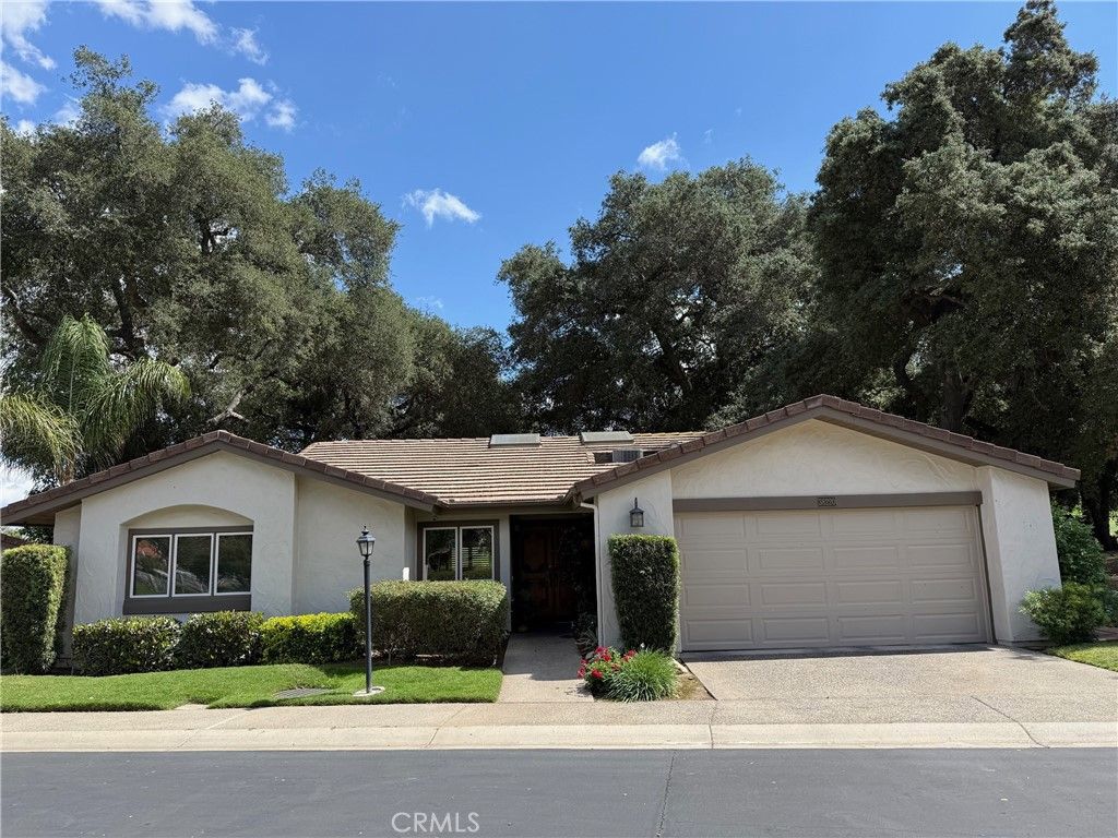 38220 Oaktree Loop, Murrieta, CA 92562