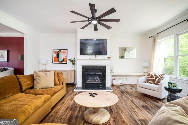 2199 Collins Drive NW, Atlanta, GA 30318