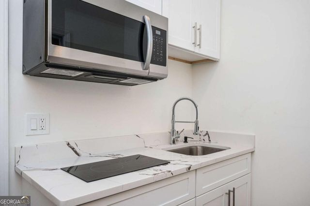 2199 Collins Drive NW, Atlanta, GA 30318