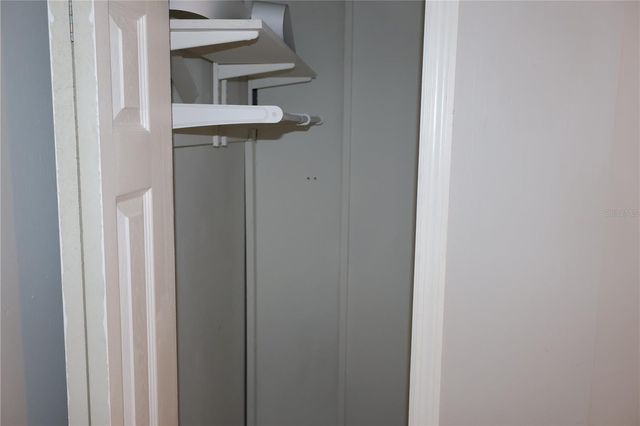 7609 ABBEY LANE B, Tampa, FL 33617