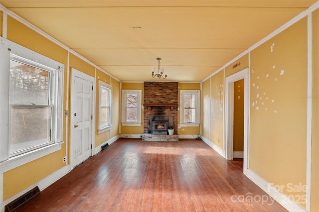 10 Sixth Street, Asheville, NC 28804