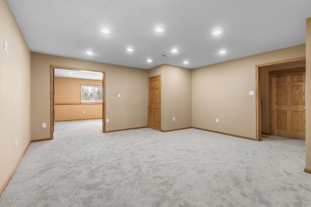 10543 Noble Circle N, Brooklyn Park, MN 55443