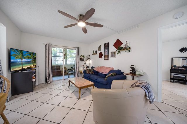 1507 SE Royal Green Circle 102, Port St. Lucie, FL 34952