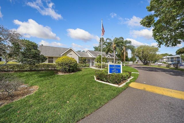 1507 SE Royal Green Circle 102, Port St. Lucie, FL 34952