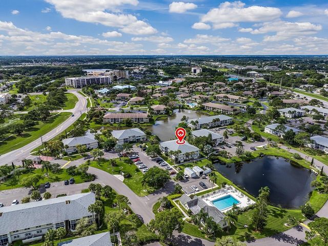 1507 SE Royal Green Circle 102, Port St. Lucie, FL 34952