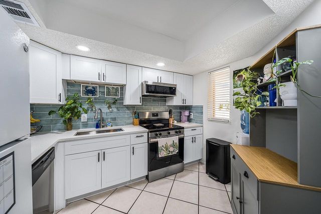 1507 SE Royal Green Circle 102, Port St. Lucie, FL 34952