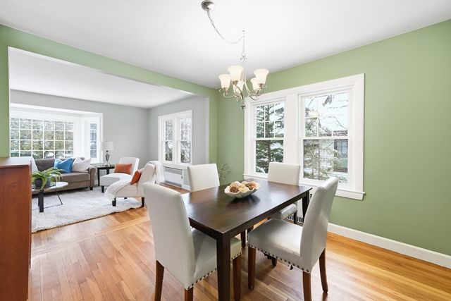 112 Ashcroft Rd, Medford, MA 02155