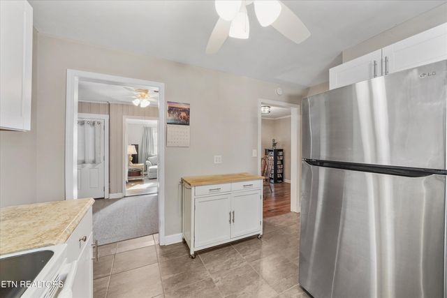 102 Sanford Lane, Oak Ridge, TN 37830