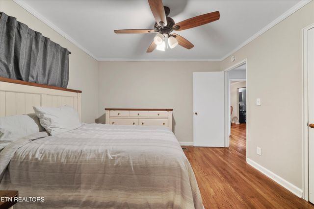 102 Sanford Lane, Oak Ridge, TN 37830