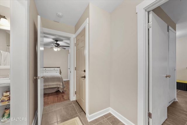 102 Sanford Lane, Oak Ridge, TN 37830