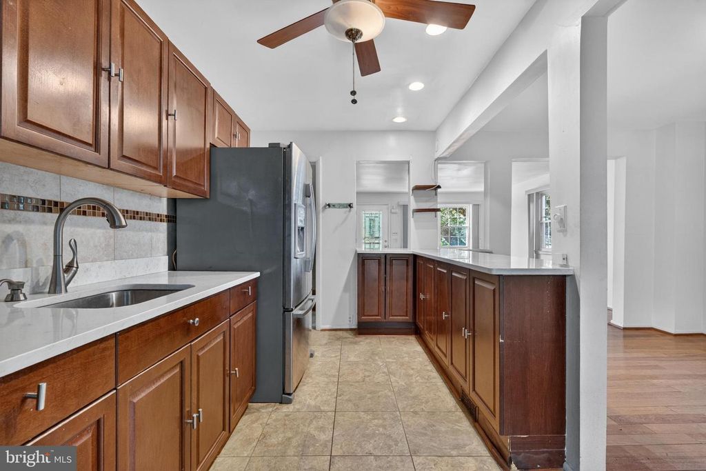 Image 12 of property listing at 1149 PELHAM WOOD, Parkville, MD 21234
