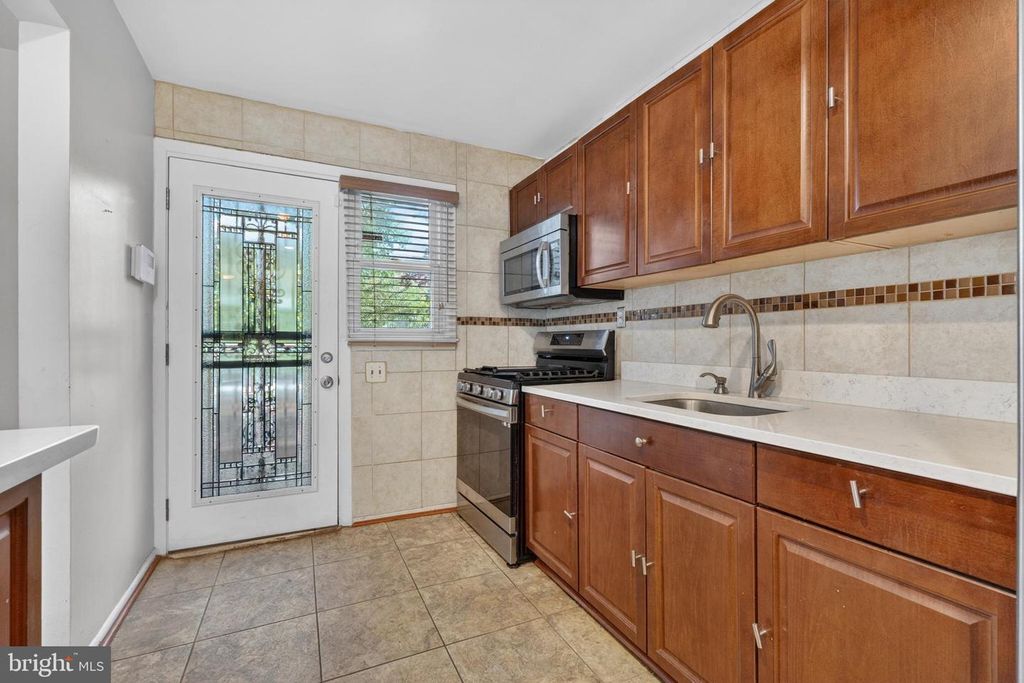 Image 13 of property listing at 1149 PELHAM WOOD, Parkville, MD 21234
