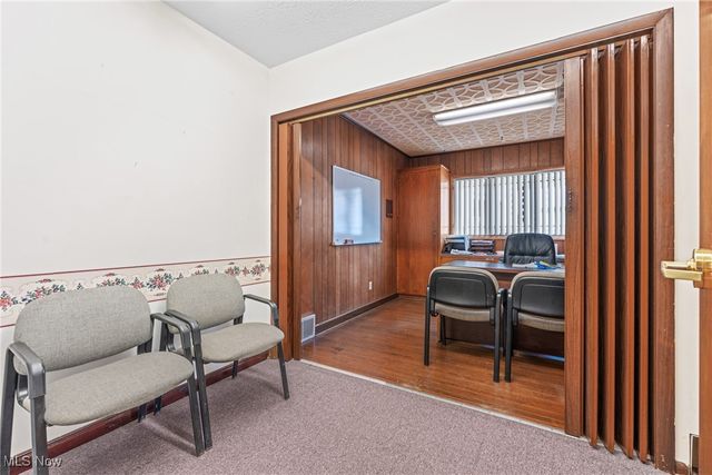 1225 Gross Avenue NE, Canton, OH 44705