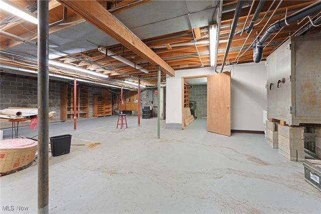 1225 Gross Avenue NE, Canton, OH 44705