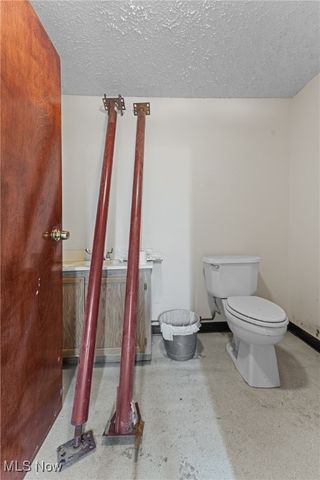 1225 Gross Avenue NE, Canton, OH 44705