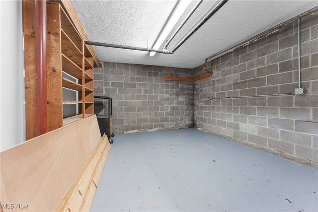 1225 Gross Avenue NE, Canton, OH 44705