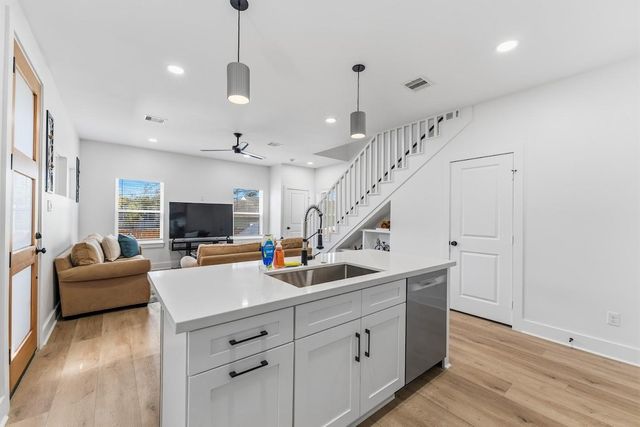 3327 Cornell Street B, Houston, TX 77022