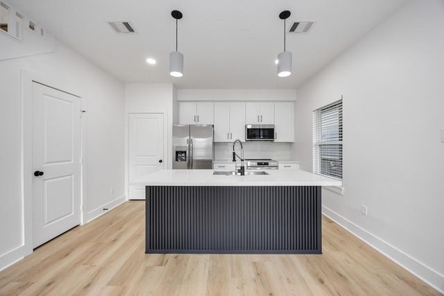 3327 Cornell Street B, Houston, TX 77022