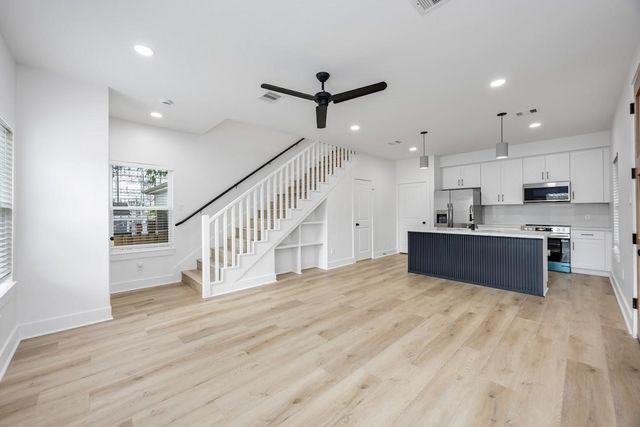 3327 Cornell Street B, Houston, TX 77022