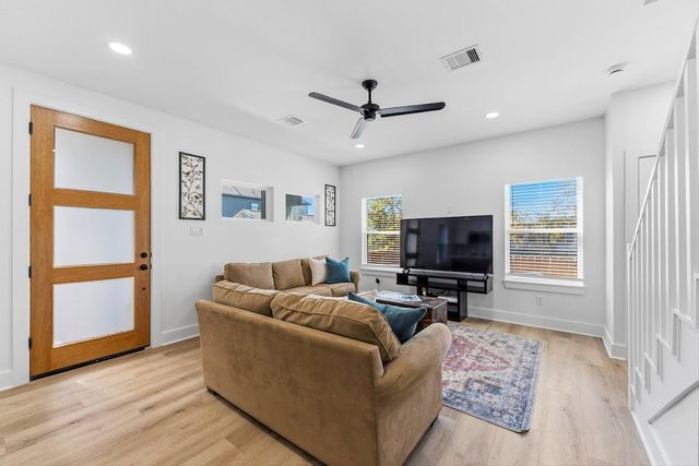 3327 Cornell Street B, Houston, TX 77022