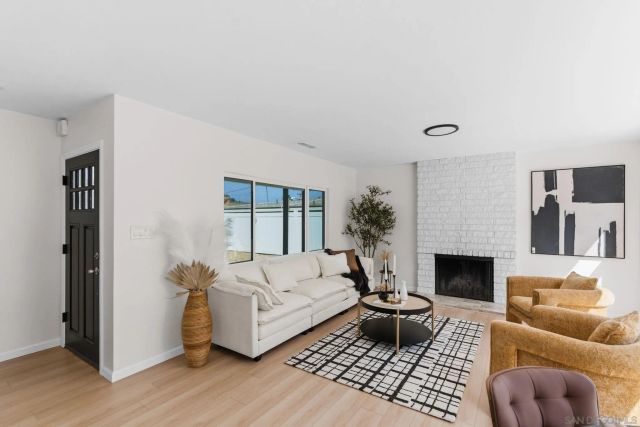 2835 Deerpark Dr., San Diego, CA 92110