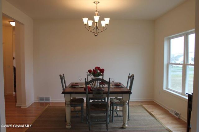 1468 Castleridge Road, Schodack, NY 12033