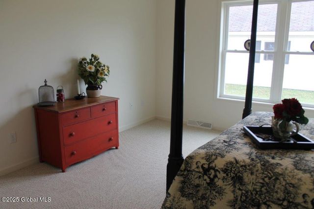 1468 Castleridge Road, Schodack, NY 12033