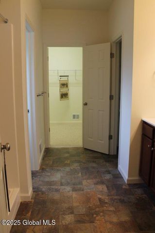 1468 Castleridge Road, Schodack, NY 12033