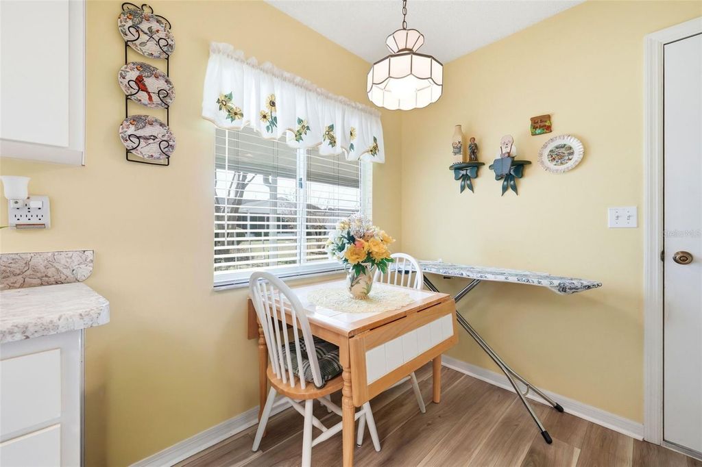 Image 24 of property listing at 10780 SE 174TH PLACE, Summerfield, FL 34491