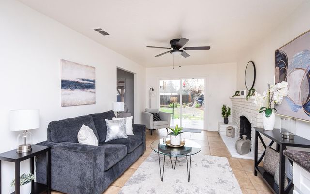 6613 Mirwood Ct, Orangevale, CA 95662