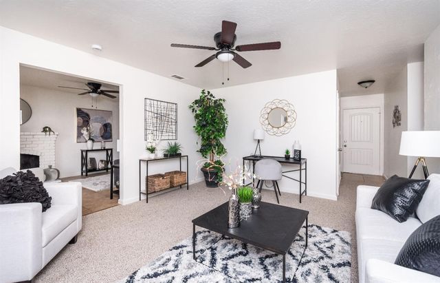 6613 Mirwood Ct, Orangevale, CA 95662