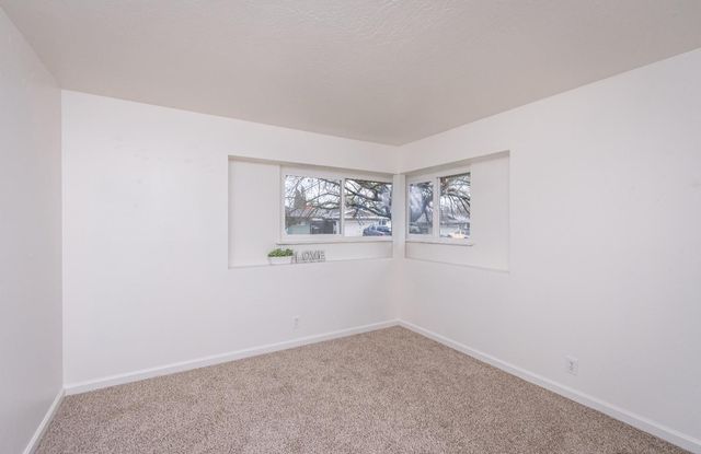 6613 Mirwood Ct, Orangevale, CA 95662