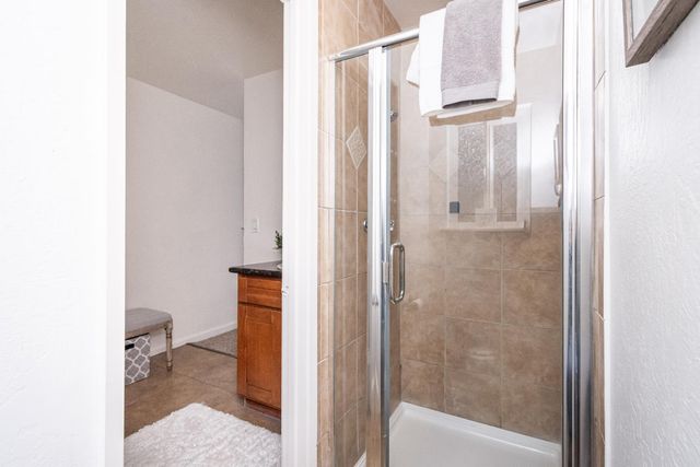 6613 Mirwood Ct, Orangevale, CA 95662