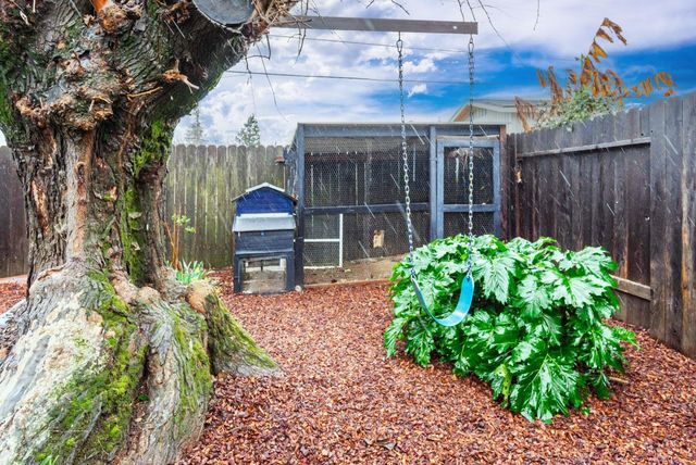 6613 Mirwood Ct, Orangevale, CA 95662