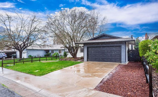 6613 Mirwood Ct, Orangevale, CA 95662